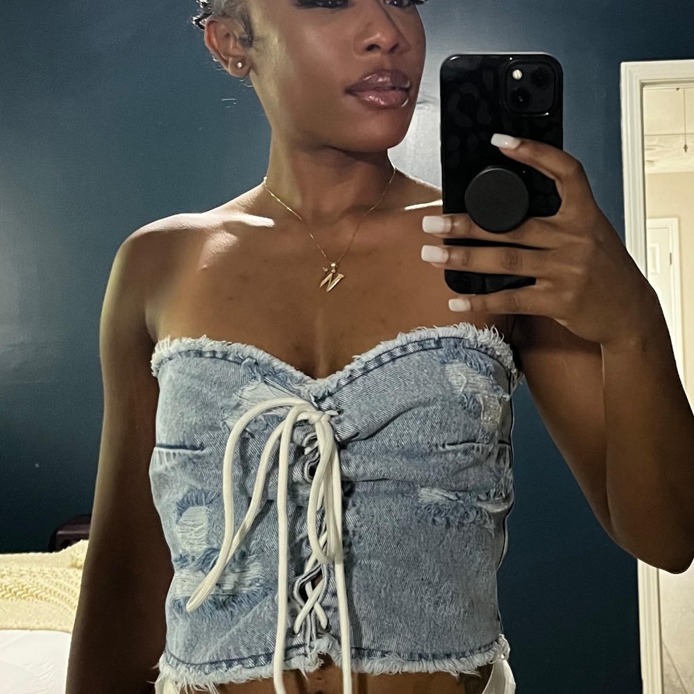 Pretty Little Thing FRAYED DENIM CORSET